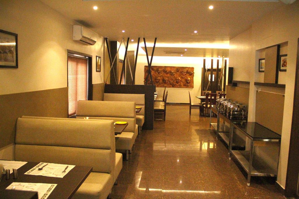 Hotel Srm Grands Chennai Extérieur photo